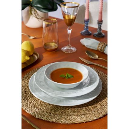 18 dalių baltas porcelianinis stalo indų rinkinys