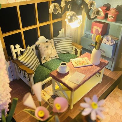 2Kids Toys - Miniatiūrinis namas Darcy gėlių namai 2xAAA