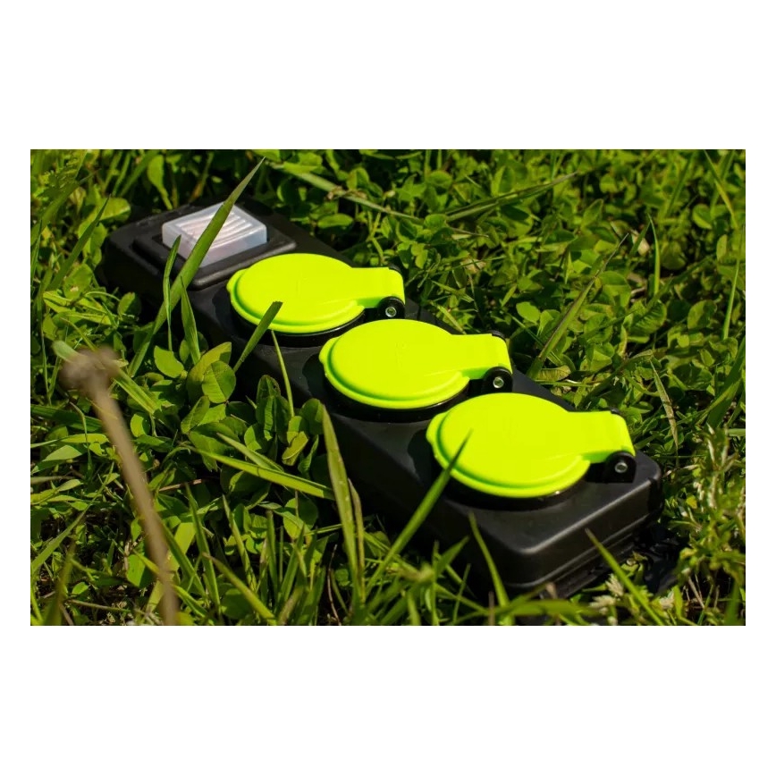 3 lizdų prailginimo kabelis su jungikliu, 20 m, IP44