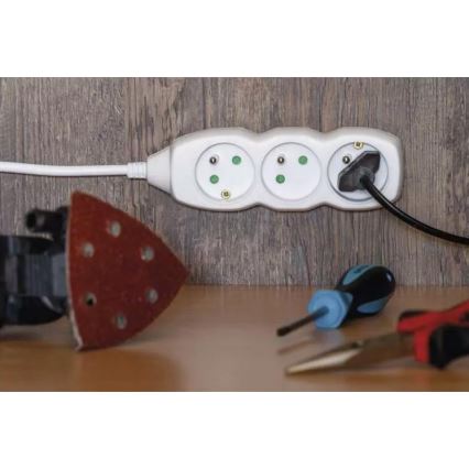 Pratęsimo laidas 3 lizdų, 3 m, baltas