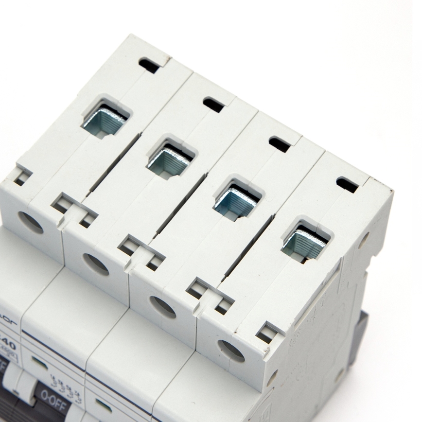 Aigostar - Keturių fazių automatinis išjungiklis 4P-25A-C 400V