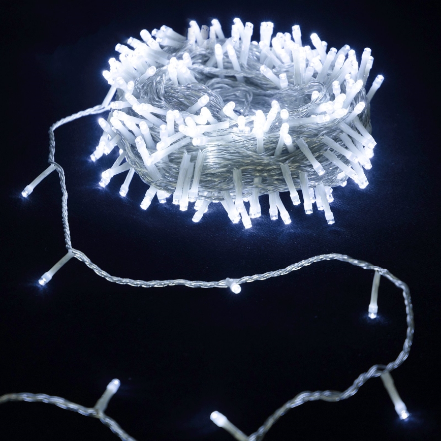 Aigostar - LED lauko kalėdinė girlianda 300 LED/8 funkcijų 4xAA 30 m IP44 šaltai balta