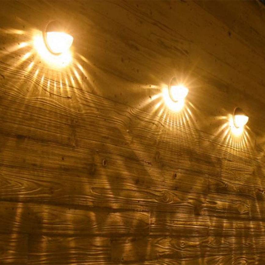 Aigostar - LED RGB Saulės energija įkraunamas sieninis šviestuvas LED/2W/1,2V juoda IP44