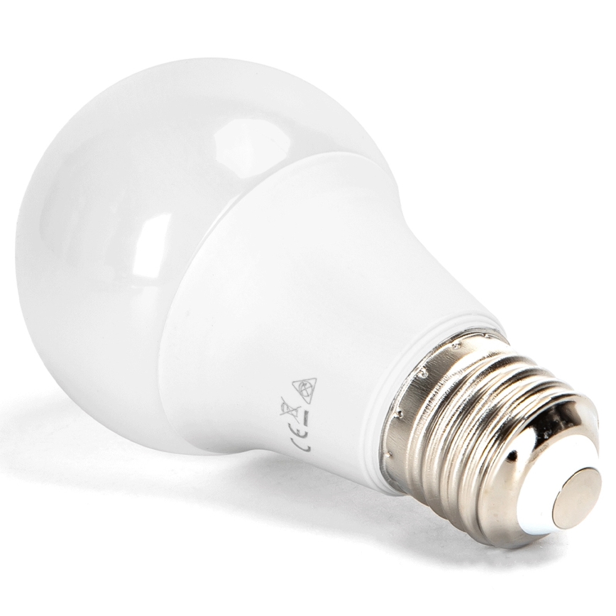 Aigostar - Reguliuojama LED RGBW lemputė A60 E27/8W/230V 3000K + nuotolinis valdymas