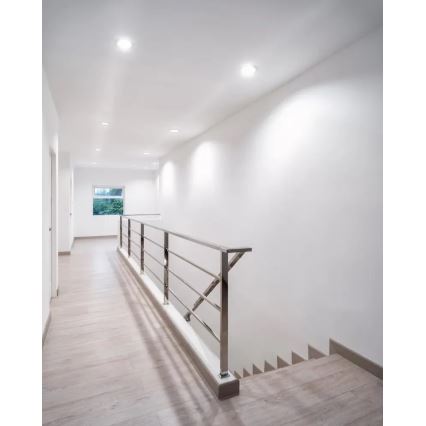 APLED - LED įleidžiamas lubinis vonios šviestuvas RONDO LED/3W/230V IP41 85 mm