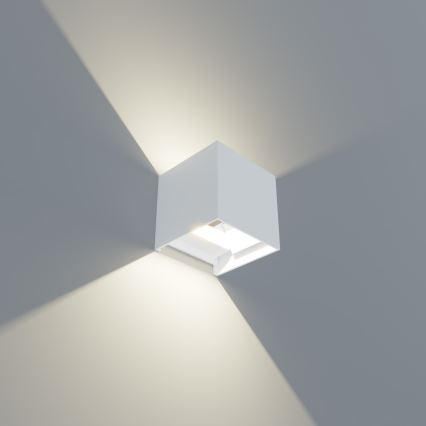 APLED - Sieninis LED lauko šviestuvas CUBE 2xLED/3W/230V IP65