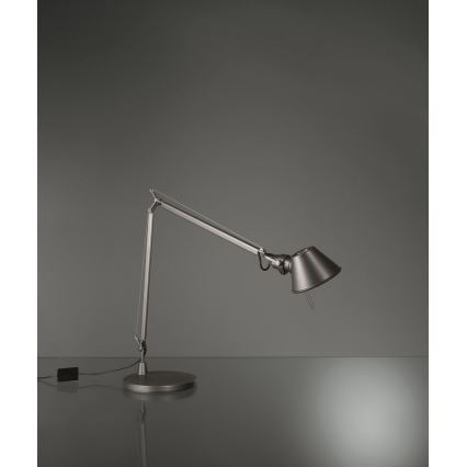 Artemide AR A015100+AR A003900 KOMPLEKTAS - reguliuojama LED stalinė lempa TOLOMEO MIDI LED/9W/230V