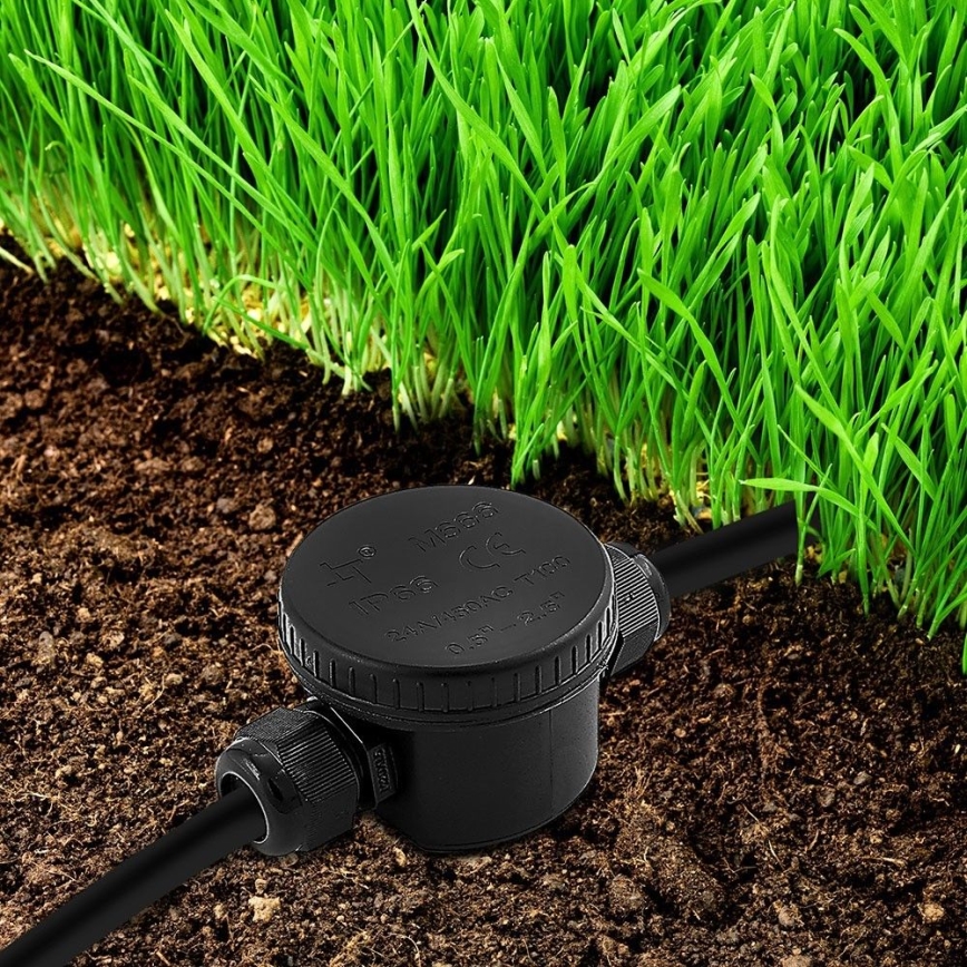 Atsparus vandeniui jungiamasis lizdas IP66 juodas