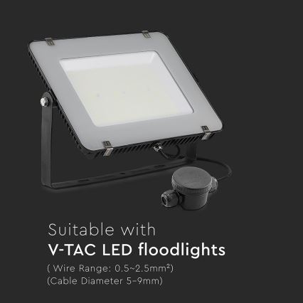 Atsparus vandeniui jungiamasis lizdas IP66 juodas