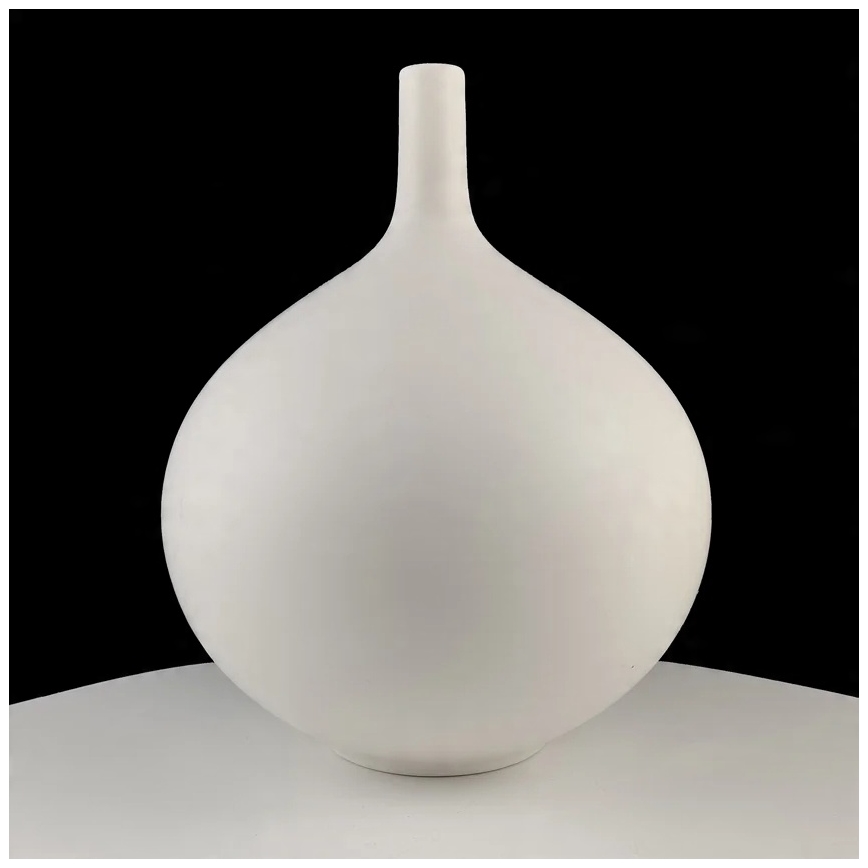 Balta keraminė vaza 24 cm
