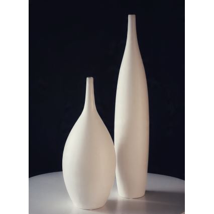 Balta keraminė vaza 47 cm