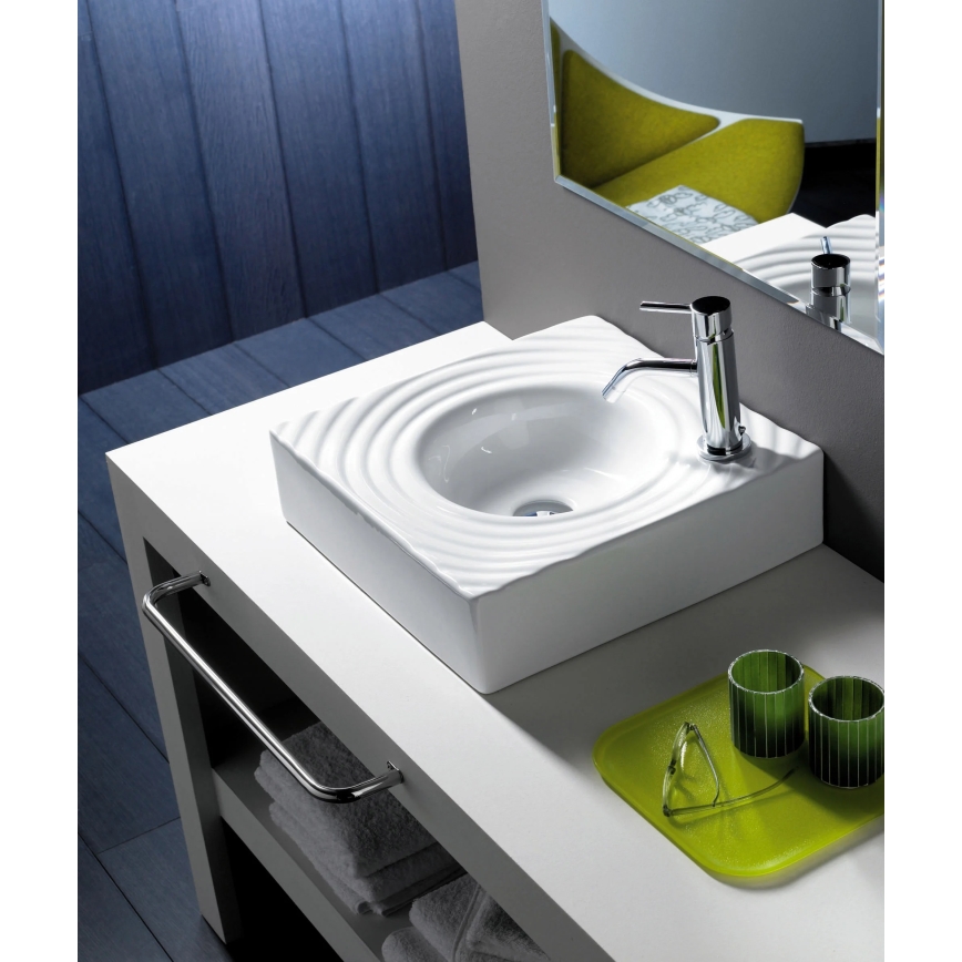 Bathco 0081 - Praustuvas ant stalviršio GOTA 45x45 cm porcelianas/baltas