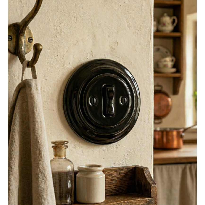 Bohemia-Design - Retro porcelianinis durų skambučio mygtukas su rėmeliu, juodas