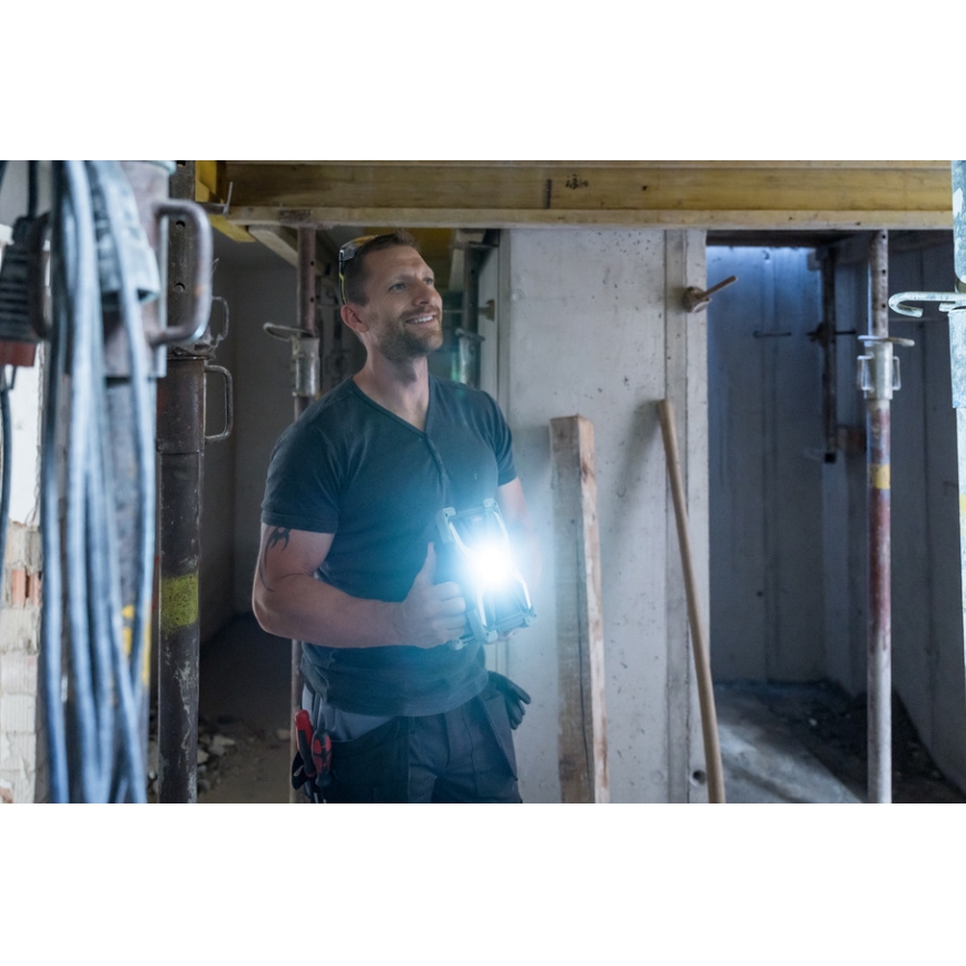 Brennenstuhl – LED Įkraunamas prožektorius LED/15W/5V 5000 mAh IP65