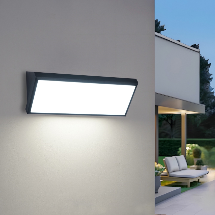 Brilagi - LED lauko sieninis šviestuvas TRIANGLE LED/42W/230V 3000/4000/6500K juodas IP65