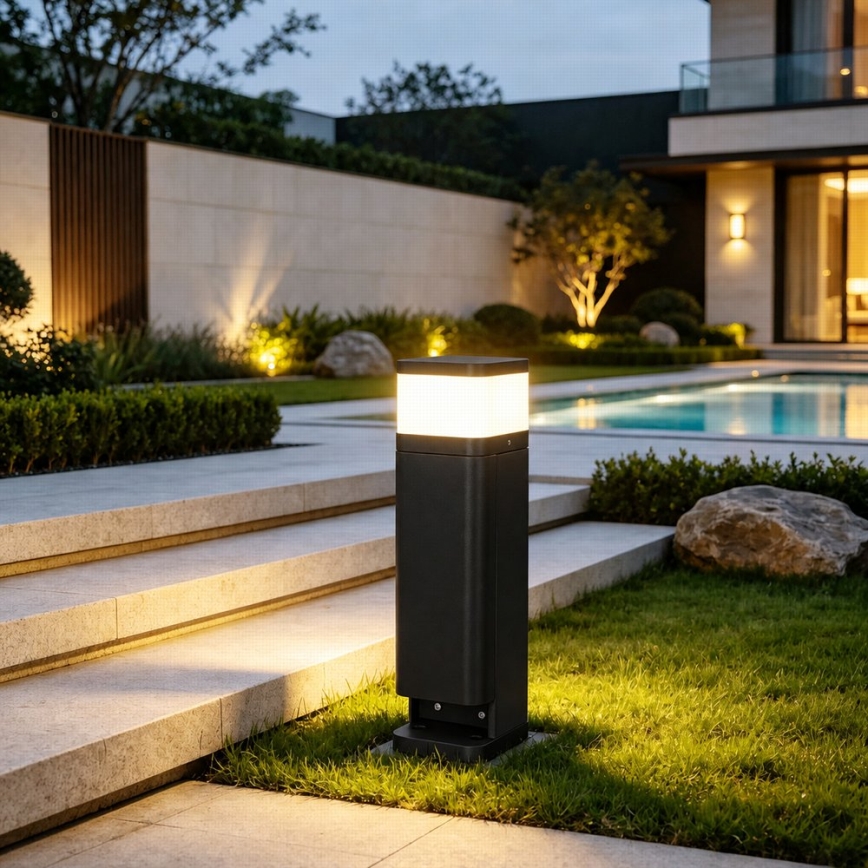 BRILAGI - Lauko šviestuvas su 2 SCHUKO lizdais PILLAR 1xG9/11W/230V IP44 juoda