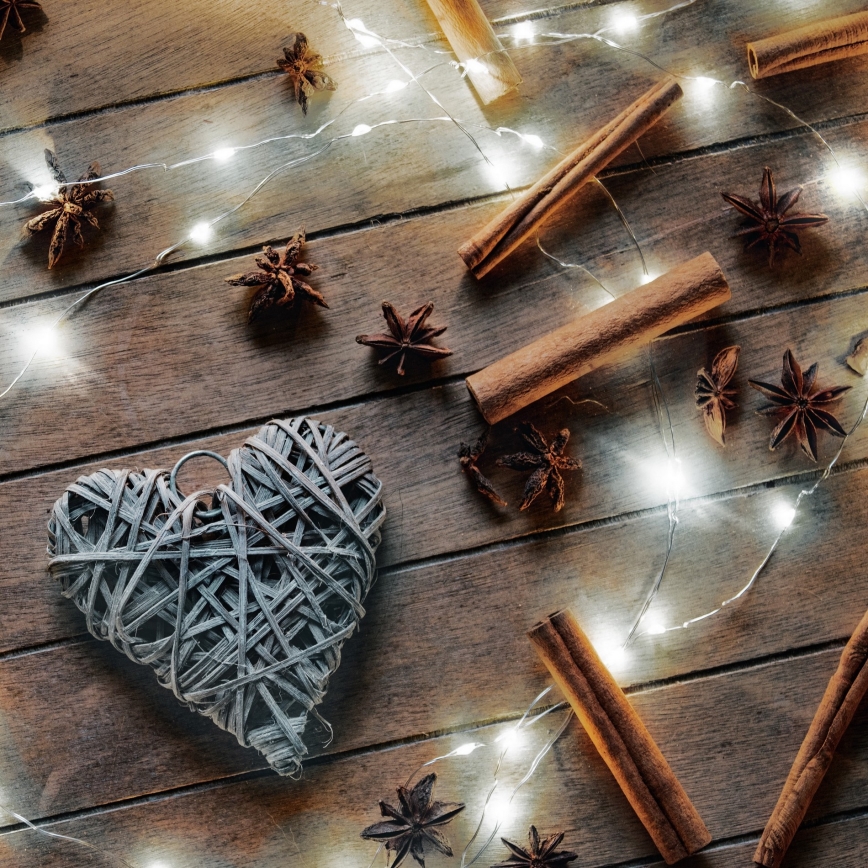 Brilagi - LED  girlianda 100xLED/3xAA 10m šaltai balta