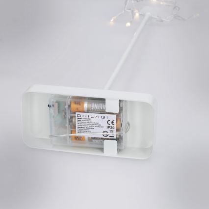 Brilagi - LED kalėdinė dekoracija (žvaigždė), 62x40 cm, maitinama 3xAA