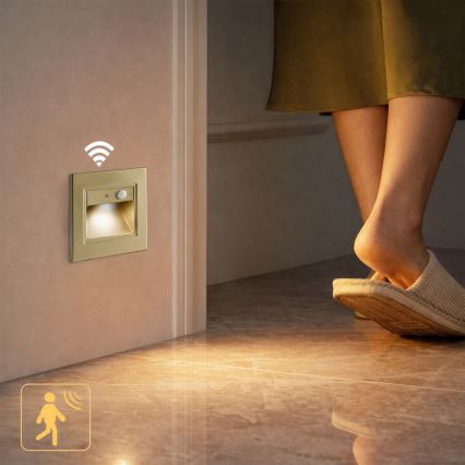 Brilagi - LED laiptų šviestuvas su jutikliu STEP LIGHT LED/1,5W/230V IP44 auksinis