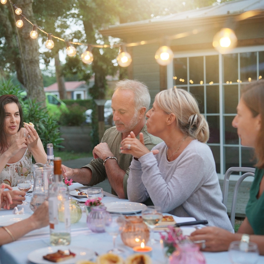 Brilagi - LED lauko dekoratyvinė girlianda GIRLANDA 25xE12/0,36W/24V 20m juoda IP44 šiltai balta
