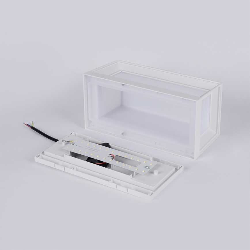 Brilagi - LED lauko sieninis šviestuvas PARKER LED/12W/230V 3000/4500/6000K balta IP44