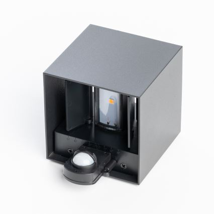 BRILAGI - LED lauko sieninis šviestuvas su judesio jutikliu CUBE LED/6W/230V antracitas IP65