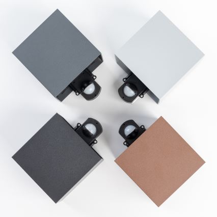 BRILAGI - LED lauko sieninis šviestuvas su jutikliu CUBE LED/6W/230V juoda IP65