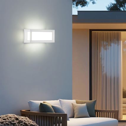 Brilagi - LED lauko sieninis šviestuvas su judesio jutikliu PARKER LED/12W/230V baltas IP44