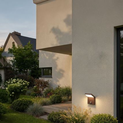 Brilagi - LED lauko sieninis šviestuvas su jutikliu RIANO LED/8W/230V rudas IP65