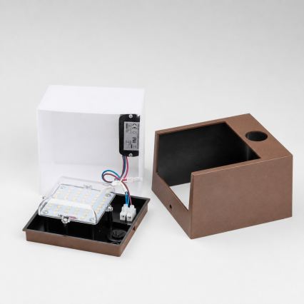 BRILAGI - LED lauko sieninis šviestuvas su judesio jutikliu TERNI LED/12W/230V rudas IP44