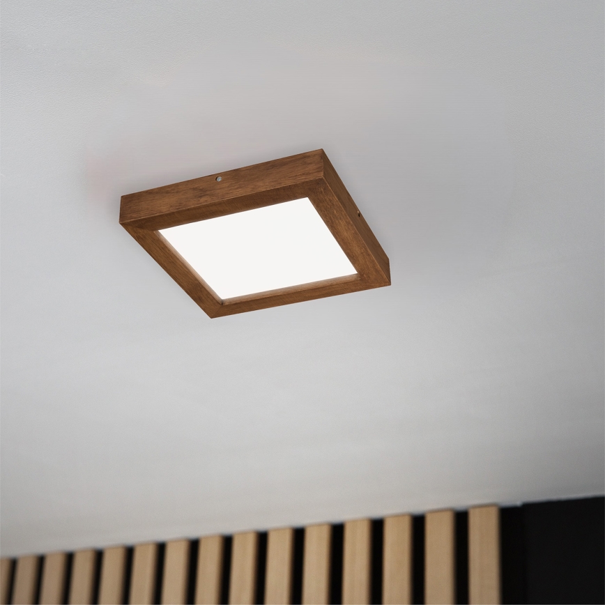 Brilagi - LED pritemdomas lubinis vonios šviestuvas WOODY FRAME LED/24W/230V ąžuolas vyšnia 30x30 cm 3000-6000K IP44 + nuotolinio valdymo pultas