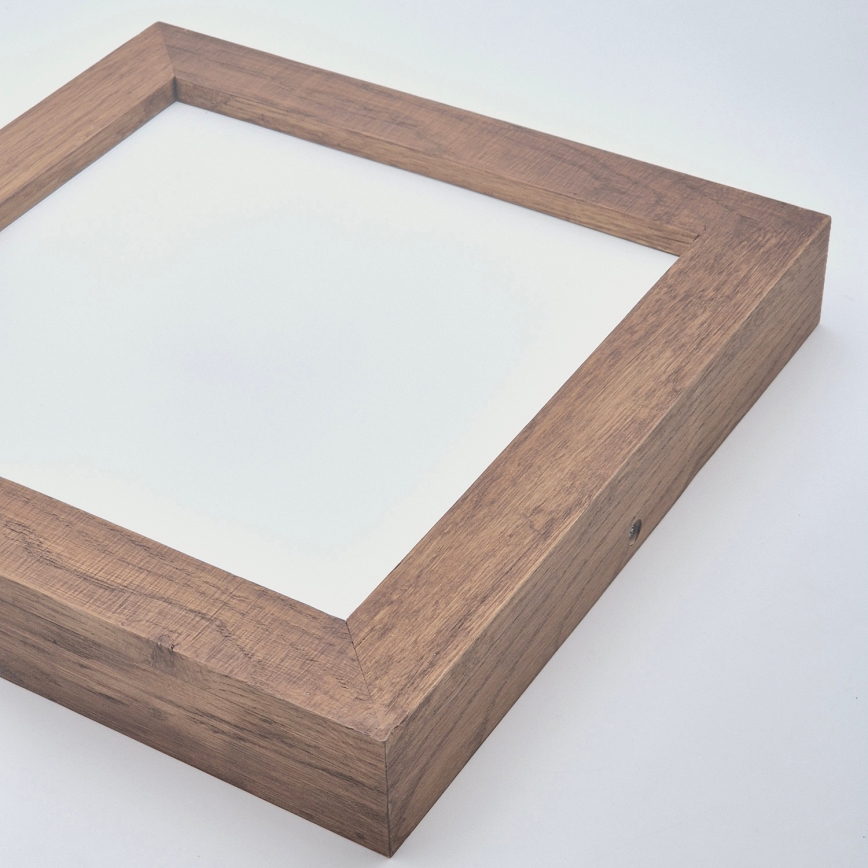 Brilagi - LED pritemdomas lubinis vonios šviestuvas WOODY FRAME LED/24W/230V ąžuolas vyšnia 30x30 cm 3000-6000K IP44 + nuotolinio valdymo pultas