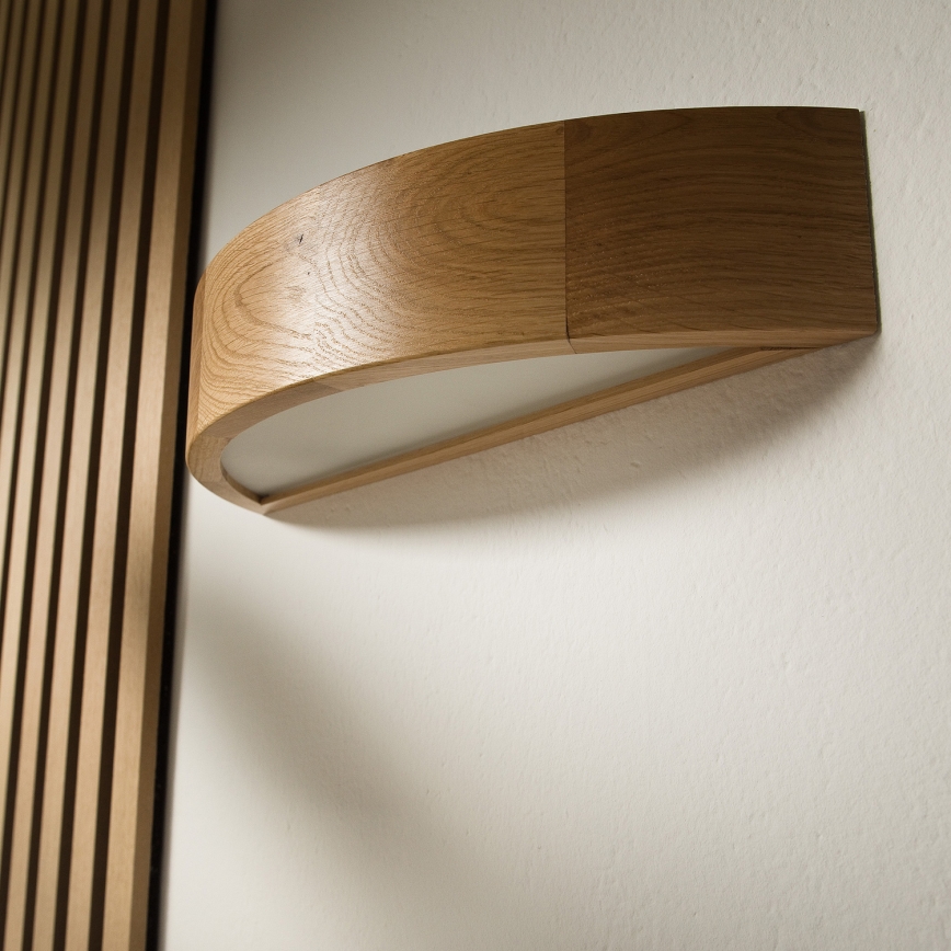 Brilagi - LED RGBW dimeriuojamas sieninis šviestuvas CARVALHO 1xE27/9W/230V 2700-6500K Wi-Fi ąžuolas