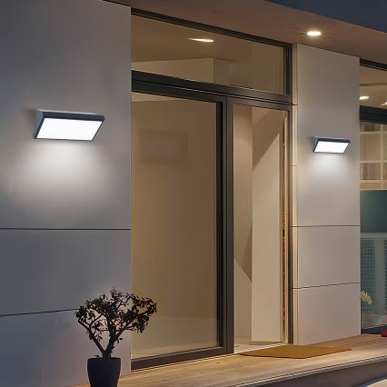 Brilagi - LED RGBW dimeriuojamas lauko sieninis šviestuvas TRIANGLE 1xE27/15W/230V 2700-6500K IP65 antracitas