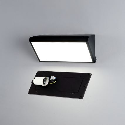 Brilagi - LED RGBW Dimeriuojamas lauko sieninis šviestuvas TRIANGLE 1xE27/9W/230V 2700-6500K IP65 juodas