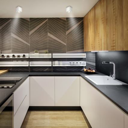 Brilagi - LED RGBW dimeriuojamas taškinis šviestuvas MIA 1xGU10/4,8W/230V 3000K 84x80 mm baltas + nuotolinio valdymo pultas