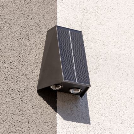 Brilagi - LED sieninis šviestuvas, įkraunamas saulės energija PYRAMID LED/2W/3,2V 1300 mAh IP54