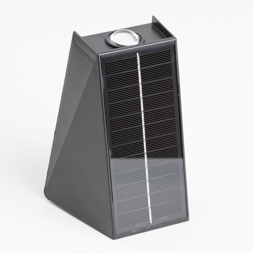 Brilagi - LED sieninis šviestuvas, įkraunamas saulės energija PYRAMID LED/2W/3,2V 1300 mAh IP54