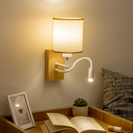 Brilagi - LED Lankstus sieninis šviestuvas NUBILA WOOD 1xE27/25W/230V + LED/3W ąžuolas/šviesiai rudos spalvos