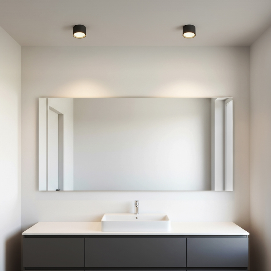 BRILAGI - LED Vonios taškinis šviestuvas SMOOTH 1xGX53/15W/230V 60x82 mm juodas IP54
