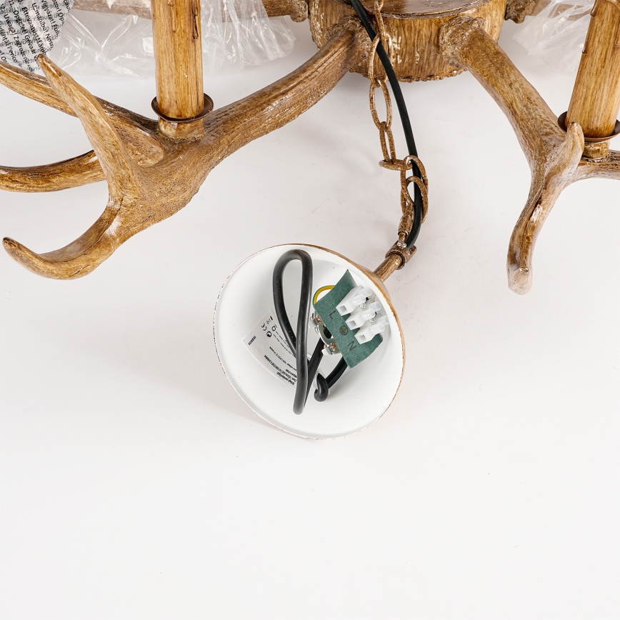 Brilagi - Liustra ant grandinės DEER 6xE14/10W/230V, skersmuo 80 cm, ragai