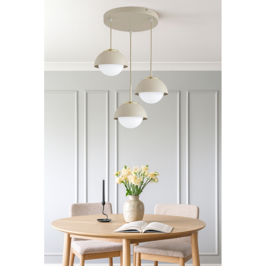 Brilagi - Pakabinamas šviestuvas su laidu COSMO 3xE27/60W/230V smėlio/auksinė