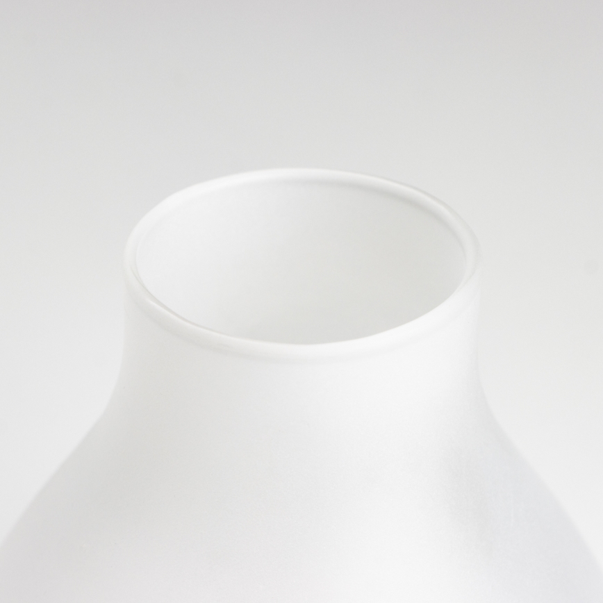 Brilagi - Atsarginis stiklas šviestuvui ir sieninei lempai ROATA, VELA, RUSTIC, QUEEN, TIMONA E14 baltas