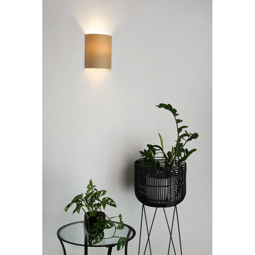Brilagi - Sieninis šviestuvas SEMI 1xE27/15W/230V smėlio spalva
