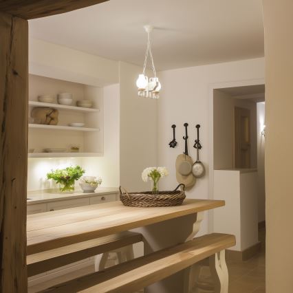 Brilagi - Sietynas, kabinamas ant grandinės QUEEN 2xE14/40W/230V bukas/kreminė