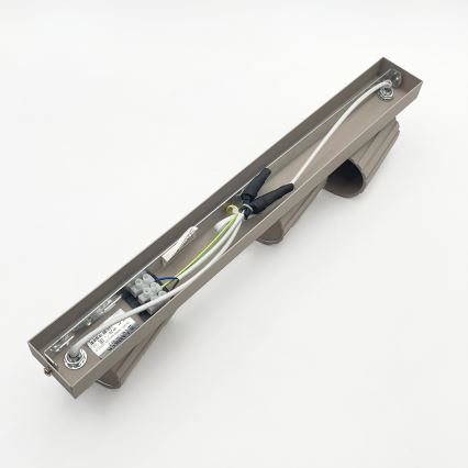 Brilagi - taškinis šviestuvas CRISPINA 3xGU10/10W/230V smėlinis