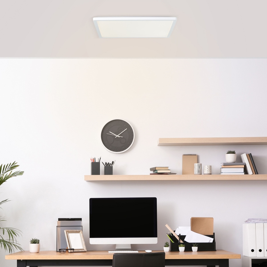Brilliant - LED lubinis šviestuvas MILTON LED/24W/230V 42x42 cm baltas