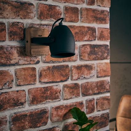 Brilliant - Sieninis taškinis šviestuvas CROWTON 1xGU10/6W/230V pušis