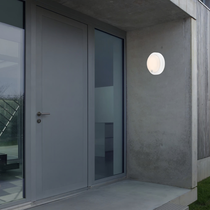 Brilo - įkraunamas lauko LED sieninis šviestuvas su jutikliu LED/4W/5V 4400 mAh IP44 baltas