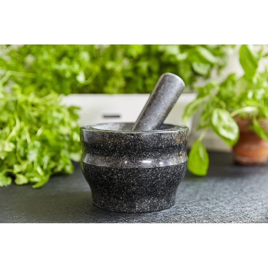 Cole&Mason - Granito skiedinys su grūstuvu GRANITE diametras 18 cm granito/juoda
